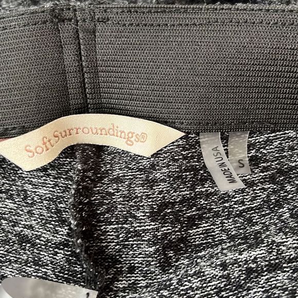 SOFT SURROUNDINGS top and leggings set grey small leisure set - Picture 10 of 10